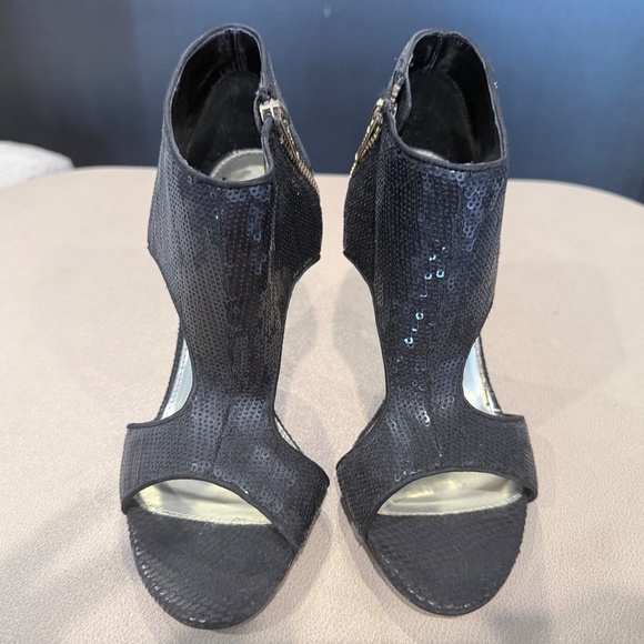 Black sequin cutout booties - Roberto Vianni - Picture 4 of 7